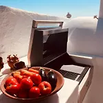 Romeo And Julio Summer House Калафатис