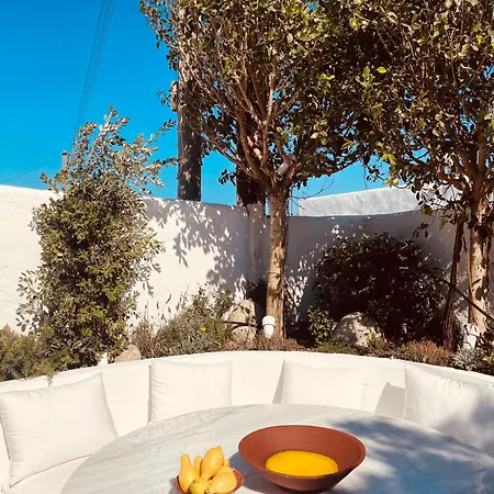 Romeo And Julio Summer House *